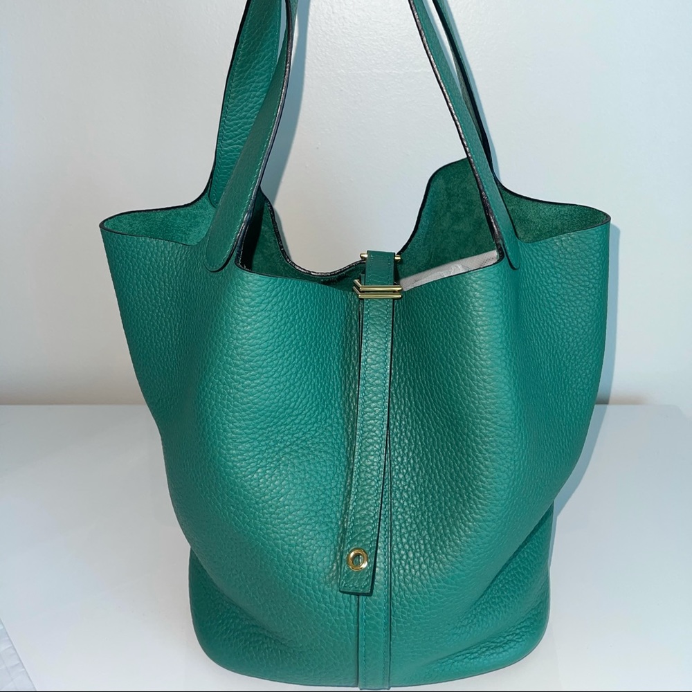 Hermès Picotin Lock 22 in Green - Picture 4 of 10